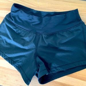 lululemon Hotty Hot Shorts - Short Sz 2
